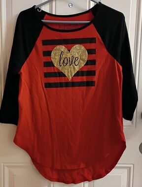 2/$10 Vintage Rocker Girl Red Tee with Glitter Gold Heart "Love"